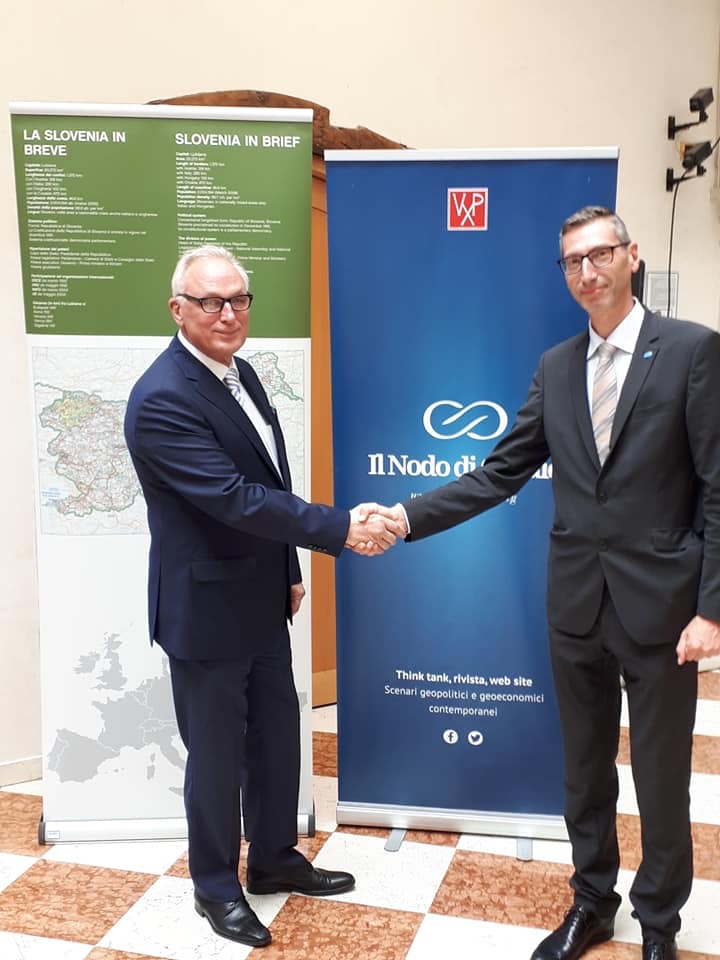 SLOVENIA E TRENTINO ALLEATI PER LA DIFESA DELLE API E DEL MIELE – ElecTO Mag