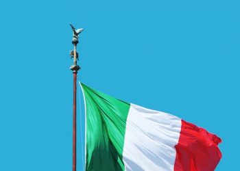 Nessun alibi. I vecchi mulini a vento e il futuro dell’Italia