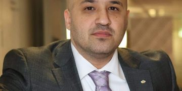 INTERVISTA CON IL DOTT. ARDAVAN KOSHNOOD