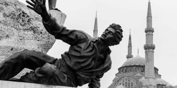 Il Libano cartina di tornasole del Medioriente. Gianni Bonini e Lorenzo Somigli a colloquio con Maroun El Moujabber – Il Tazebao 24.02.2020