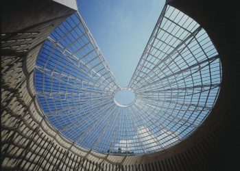 Marco Ferrazzoli giornalista e dirigente tecnologo CNR in visita al MART – Ufficio stampa della provincia di Trento 20.01.2023