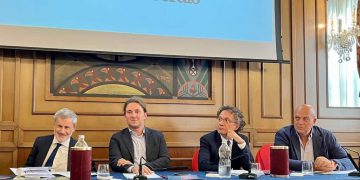 E PENSARE CHE C’ERA IL PENSIERO.. NIENTE NAZBOL, MA RIZZO E ALEMANNO PROVANO A FARE POLITICA – Electomagazine 17.09.2023