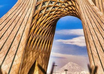 LA BARBA DEGLI AYATOLLAH – Electomagazine 05.01.2024