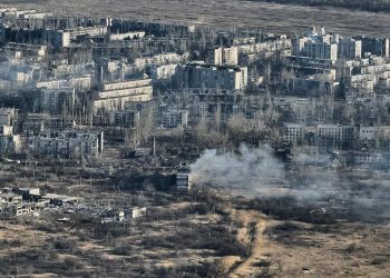 GIOCHI DI OMBRE & CADAVERI ECCELLENTI – Electomagazine 20.02.2024