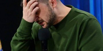 OFFENSIVE VERE E FALSE – Electomagazine 25.08.2024