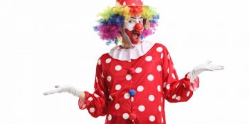 L’Italietta dei clown – Electomagazine 02.04.2025