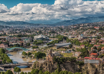 Incubi georgiani – Electomagazine 17.10.2025