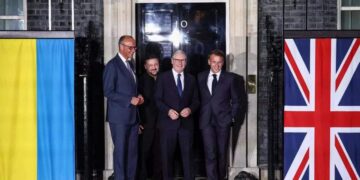Quattro “amici” al bar – Electomagazine 10.06.2026