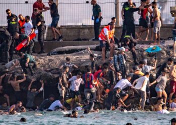 Ceuta…e poi? – Electomagazine 01.08.2026